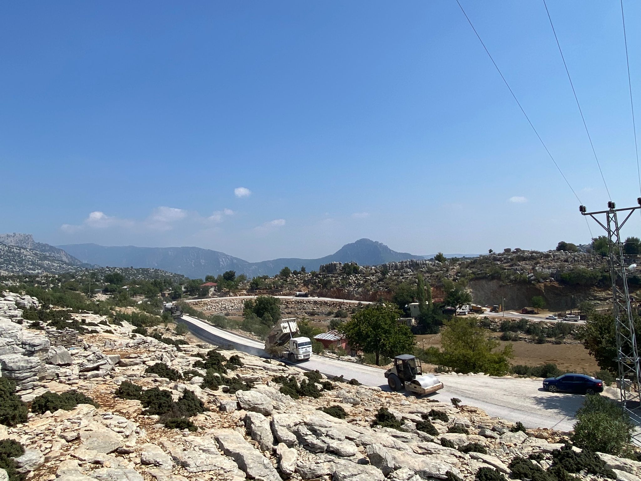 Adana Büyükşehir Belediyesi Sınırları İçerisinde Toprak İşleri Sanat Yapıları Üst Yapı (Alttemel, Temel, Sathi Kaplama, Bsk) Onarımı ve Yapımı İşi